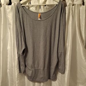 Lucy Women's Gray Long Sleeve Top Lg 🩵🩵🩵🩵